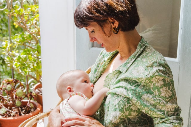 Oméga-3 et allaitement : un atout précieux pour bébé et maman