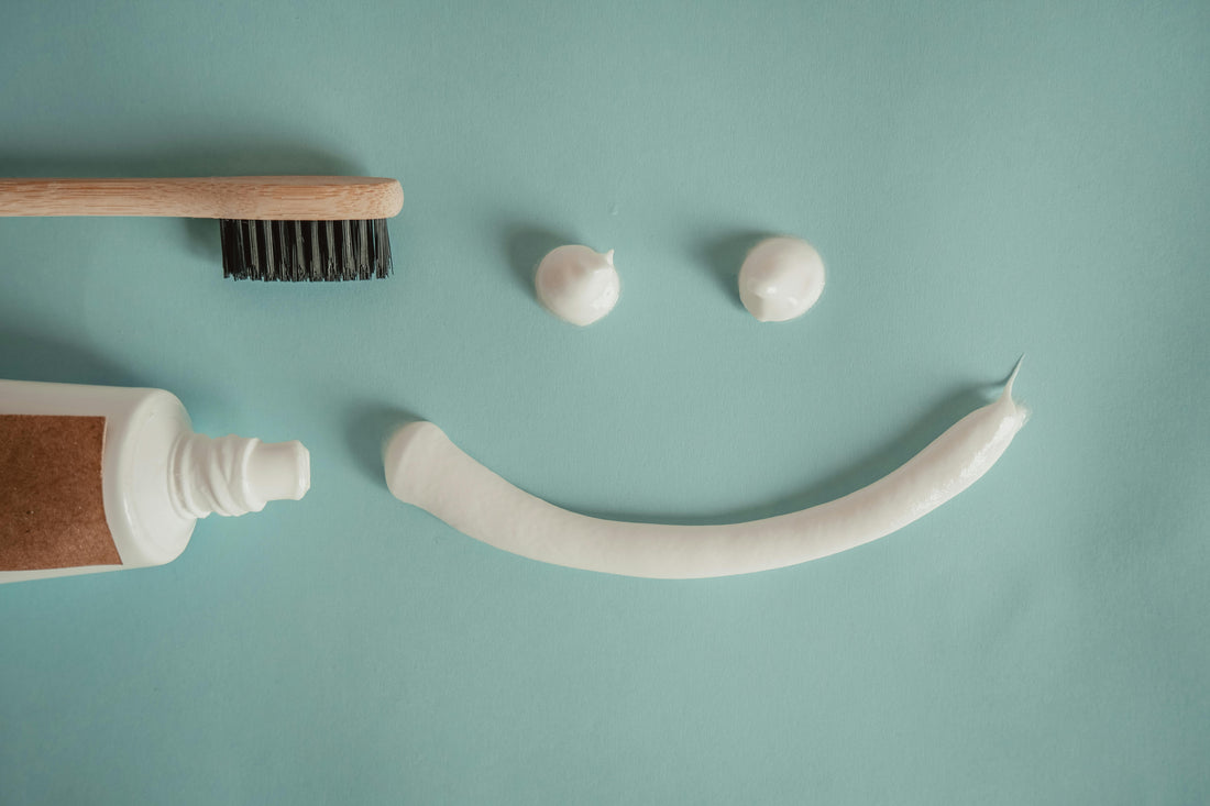 Dentifrice femme enceinte : 5 options clean et sûres